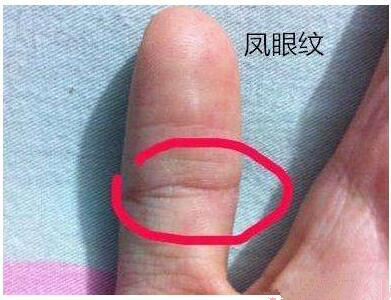 Đường chỉ tay của những người phụ nữ có số giàu sang, cả đời không lo túng thiếu