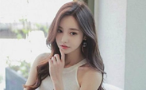 Phụ nữ sinh vào 3 tháng âm lịch này, từ đầu đến chân sắc tài song toàn, trời định mang mệnh phú quý cả đời, ai nhìn vào cũng ngưỡng mộ