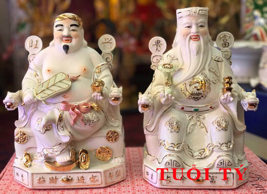 Hướng dẫn cách đặt bàn thờ thần tài, ông địa để hút lộc cho tuổi Tý