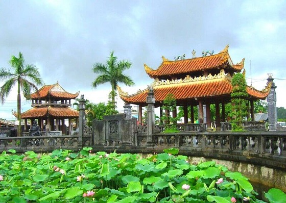 Tìm hiểu về Phủ Giày và tín ngưỡng thờ Mẫu