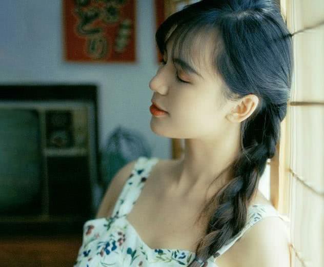 Tháng mới mang đến cho các cung Hoàng đạo này những cơ hội tình ái cực kỳ tuyệt vời