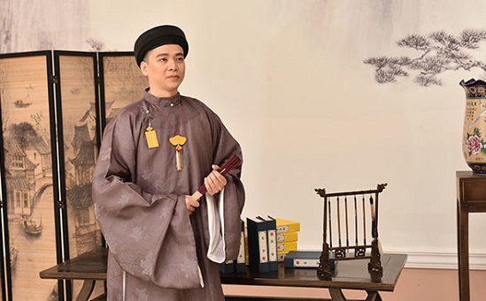 Vạch lỗi của người khác thì dễ, tìm lỗi của mình mới khó thay