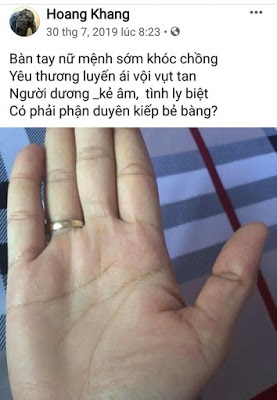Câu chuyện xem tướng tay thời online