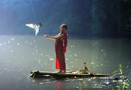 Tâm chứa điều gì, cuộc đời sẽ kết duyên với điều đó, gọi là 